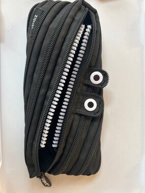 Zippered Black Cosmetic Pouch by Zipit - Compact Travel Organizer